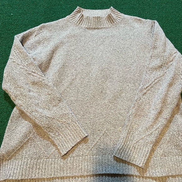 Women’s Gray Sweater Size XL - Picture 1 of 4